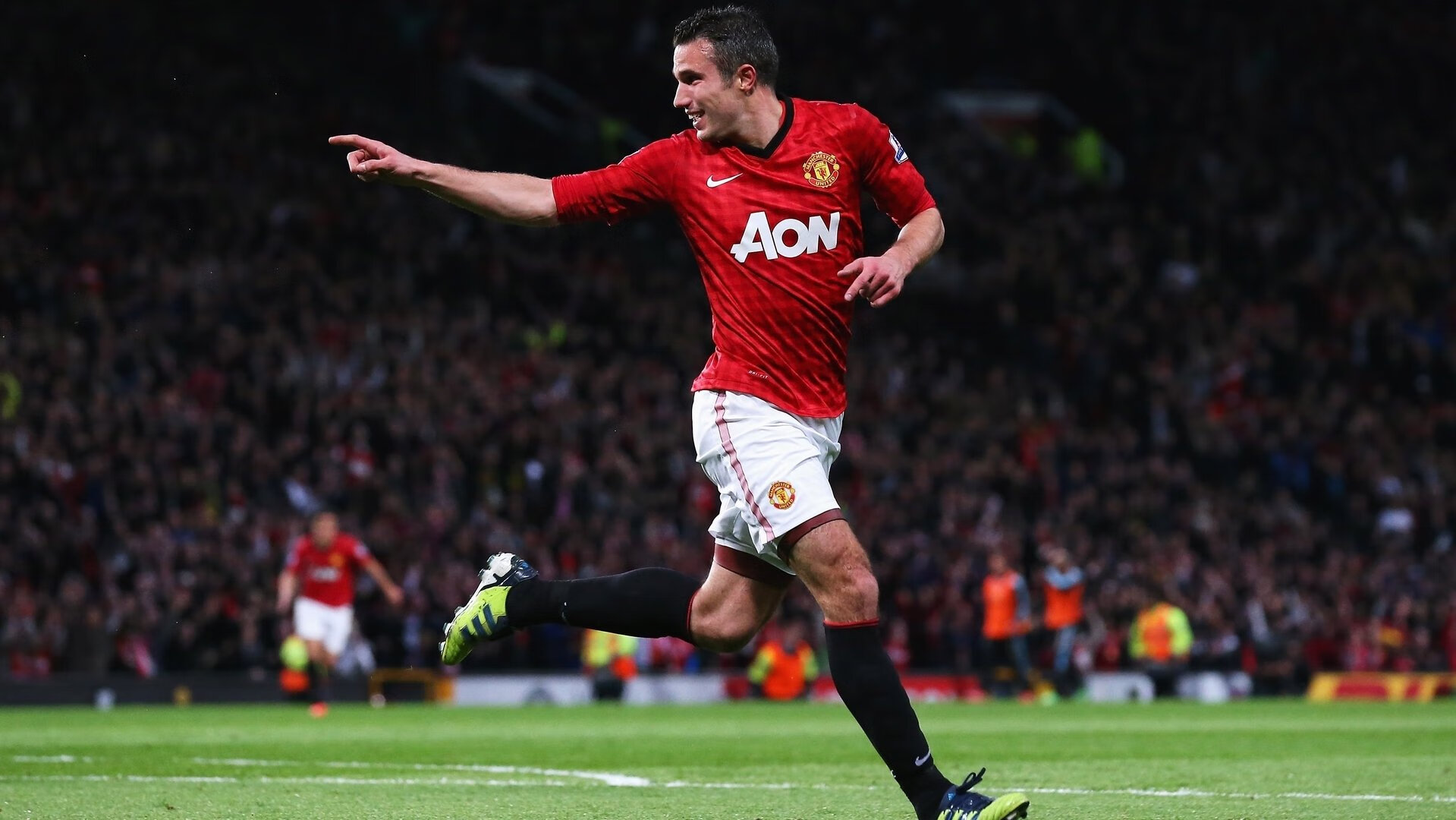 田径“绕场慢跑冥想赛” 比拼谁最能保持均匀呼吸